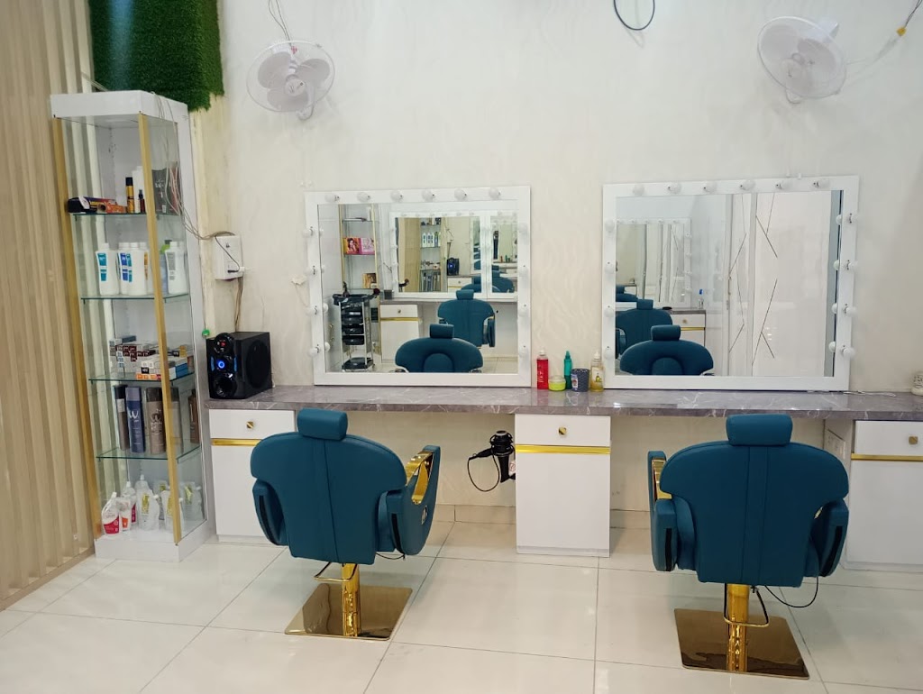 The Style Zone Unisex Salon Best Salon In Bahadurgarh Bridal Makeup Hair Extensions Hydra Facial Bahadurgarh