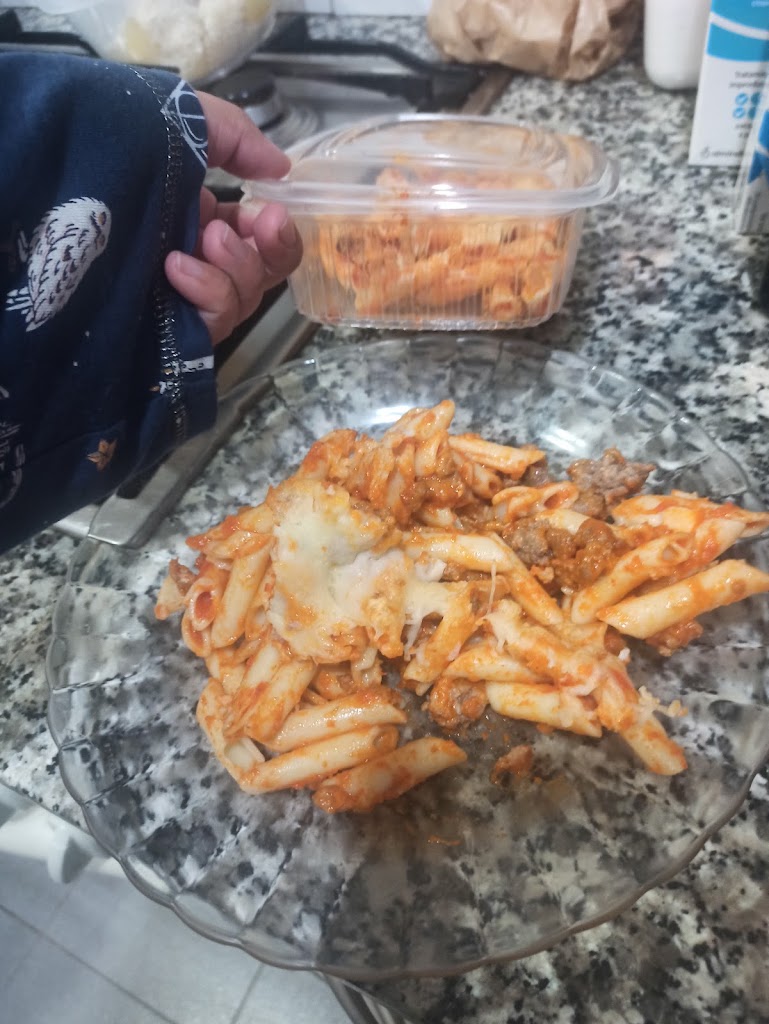 El Gall d'Esplugues — Comida y bebida