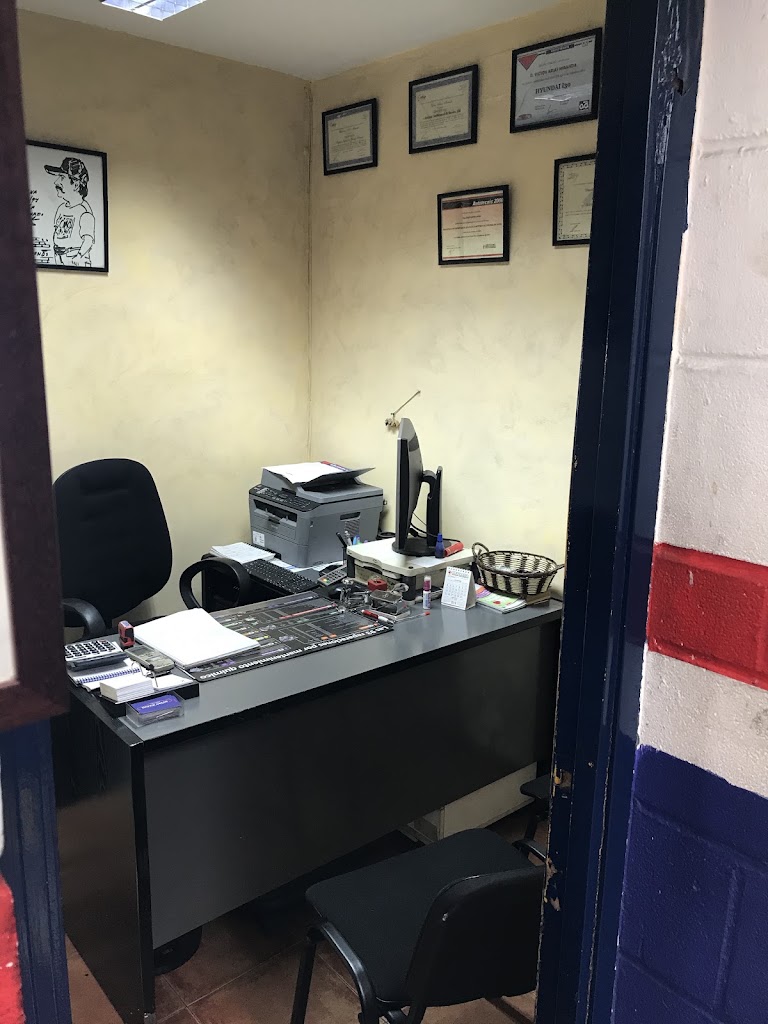 Talleres Dafer Arias — Interior