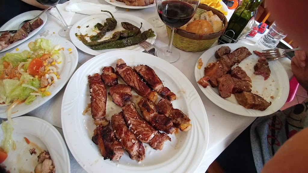 Bar Malpica — Comida y bebida