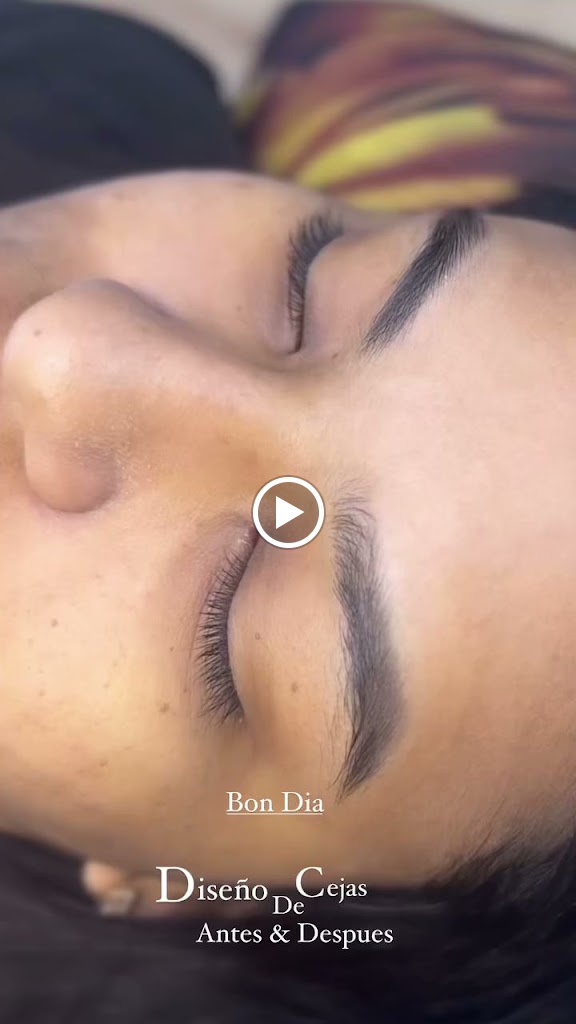 Peluqueria Femme D'or — Videos