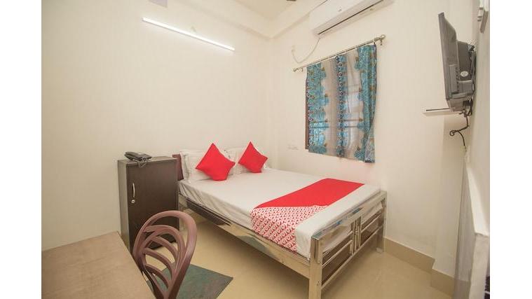 Oyo 46483 Maa Manmohini Lodge