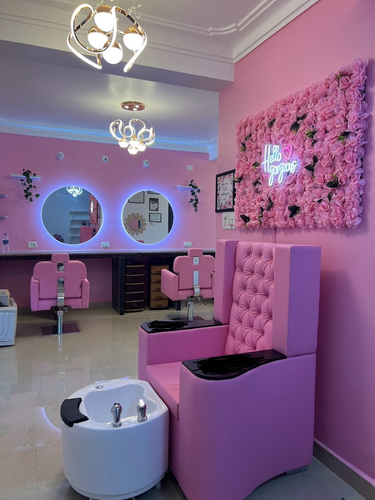 Treat And Heal Ladies Beauty Salon By Steffny Lobo