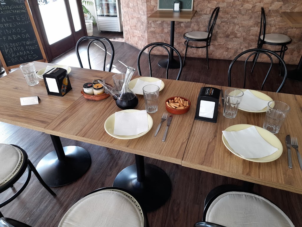 Cafe-Bar L'Estevet en traspas — Ambiente