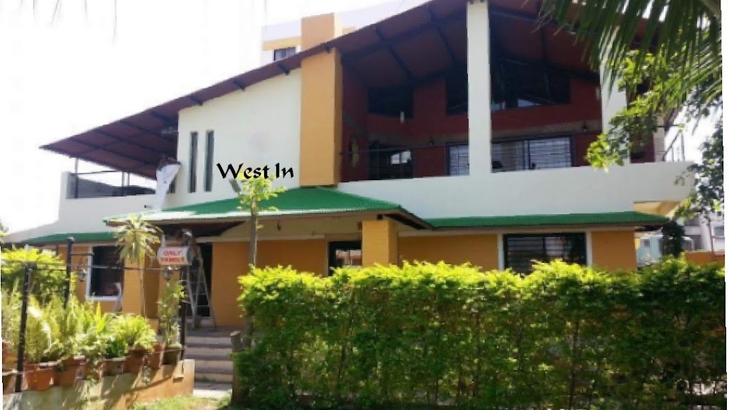 Hotel West In East End Family Restaurant And Bar