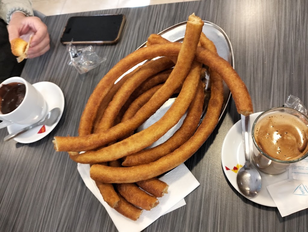 La Esquinita de Paco — Churro