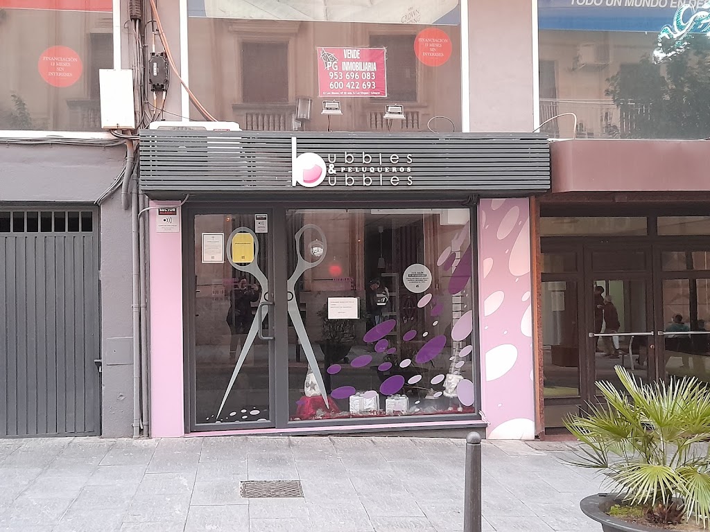 Bubbles & Peluqueros Bubbles — Exterior