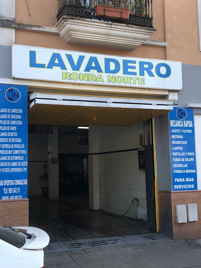 Lavadero Ronda Norte — Exterior