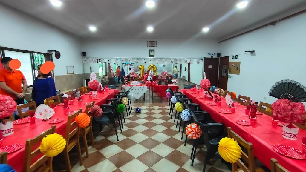 Cafeteria Club Social Parque Granada — Ambiente