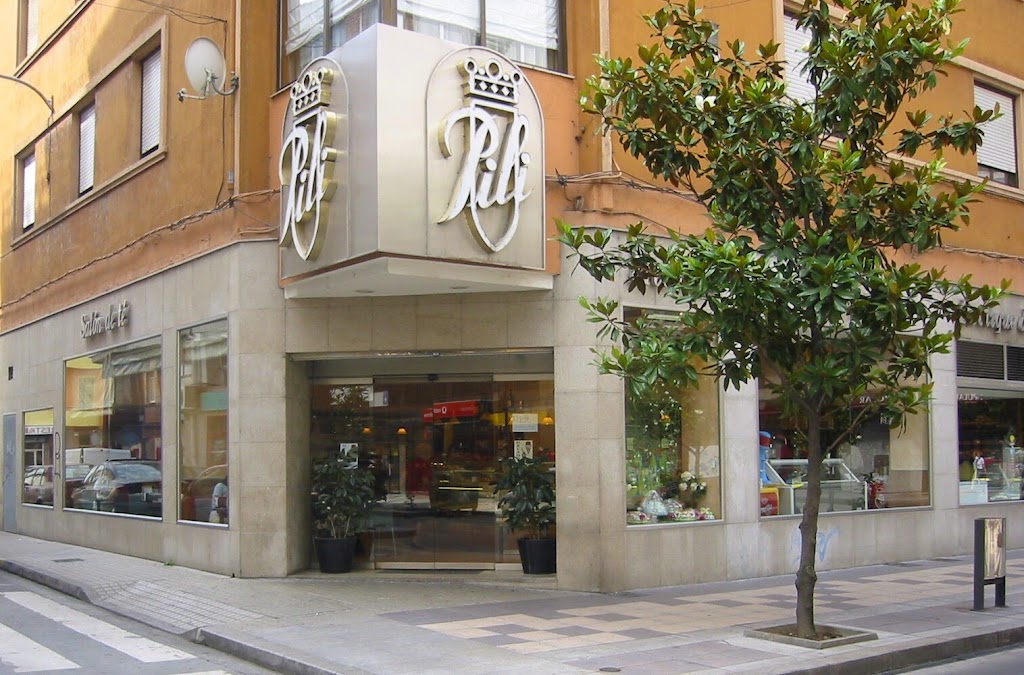 Pasteleria-Confiteria "Pili"