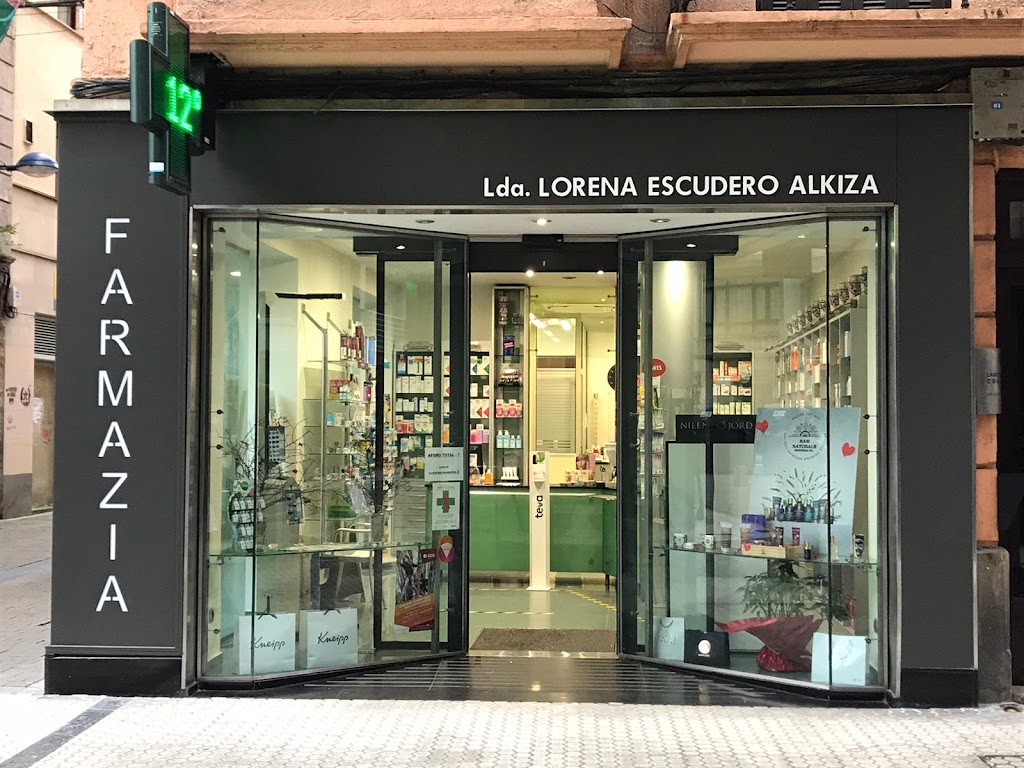 Farmacia ESCUDERO ALKIZA BOTIKA- Viteri 16 (Detras de la Kutxa)