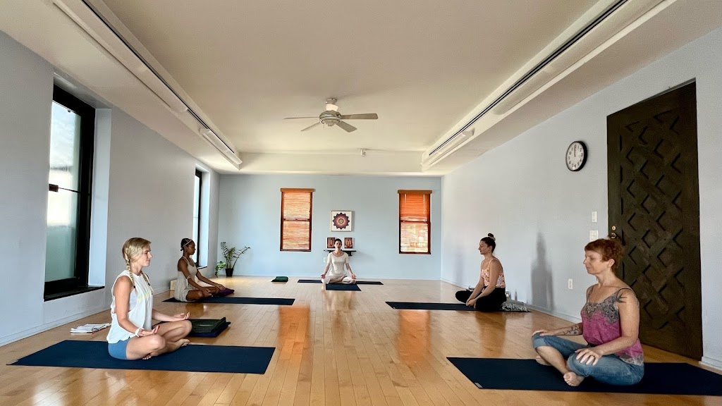  Integral Yoga Institute