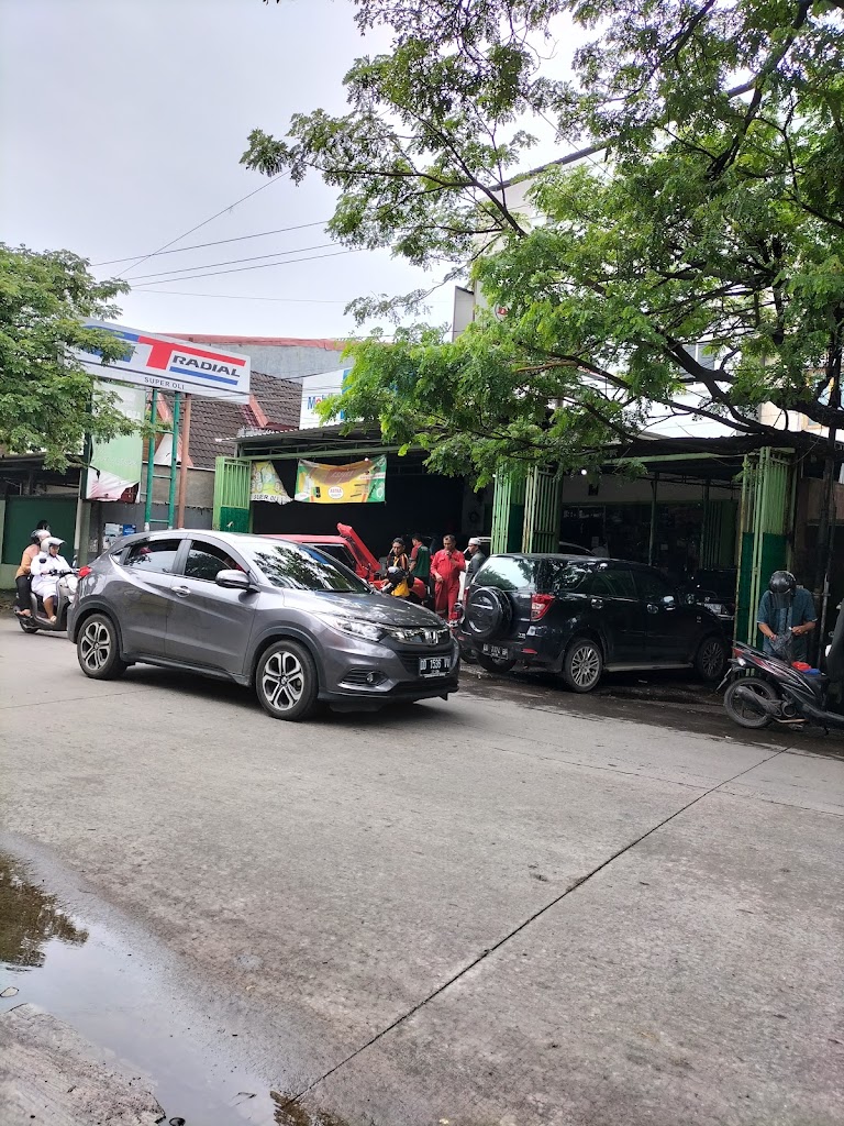 Super Oli Malengkeri