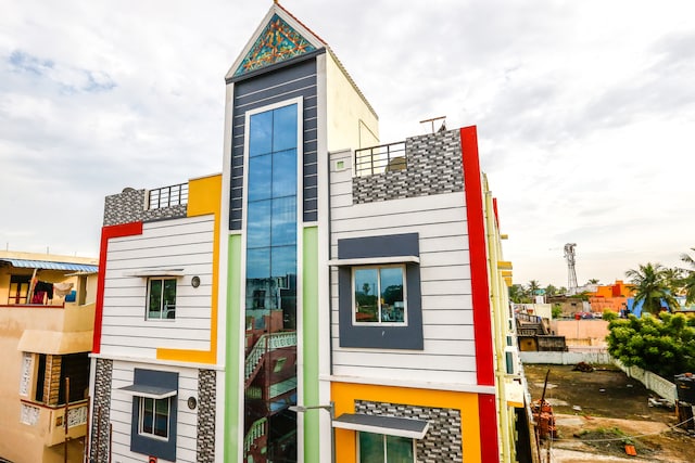 Oyo Residency