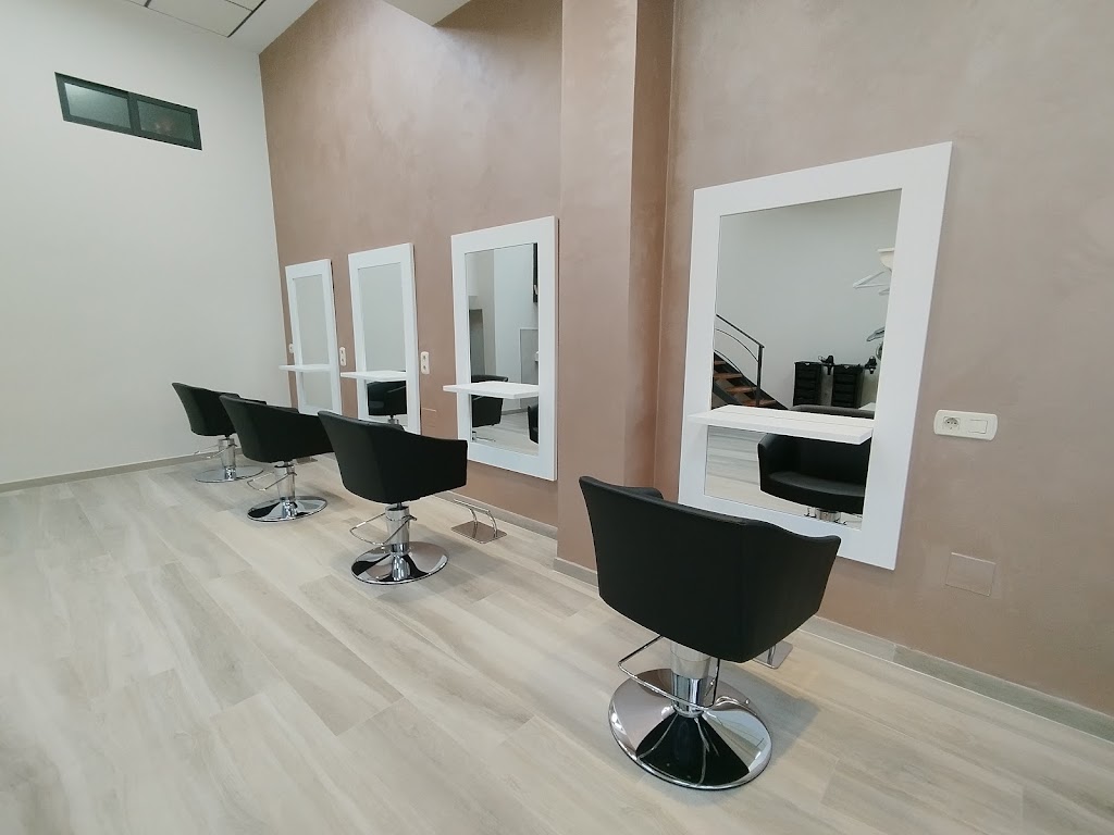 Peluqueria Atelier Peluqueros — Interior
