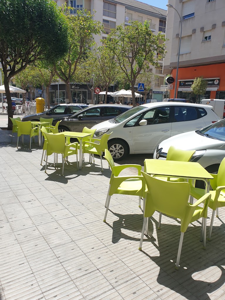 Bar-Cafeteria El Clotet 2.0 — Ambiente
