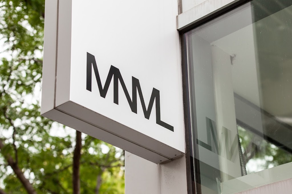 Minimal Mnml