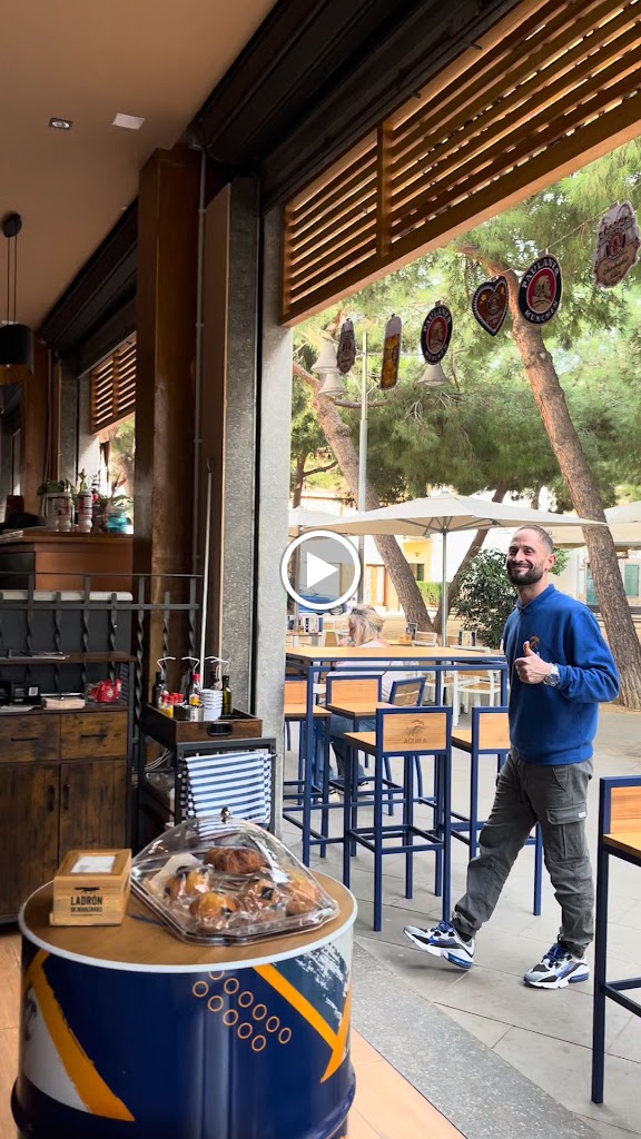 El Raconet de Sant Pere — Videos
