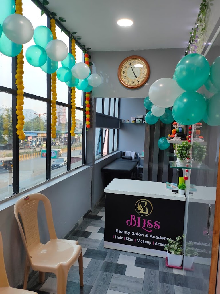Bliss Beauty Salon Academy