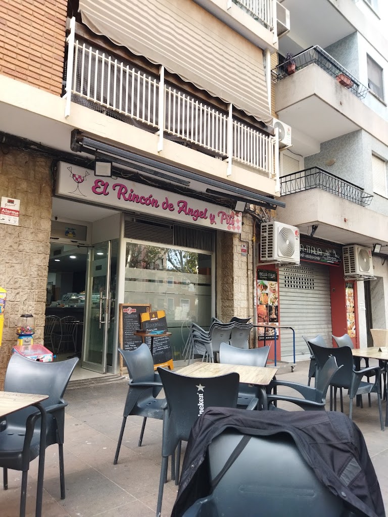 El Rincon de Angel y Pili