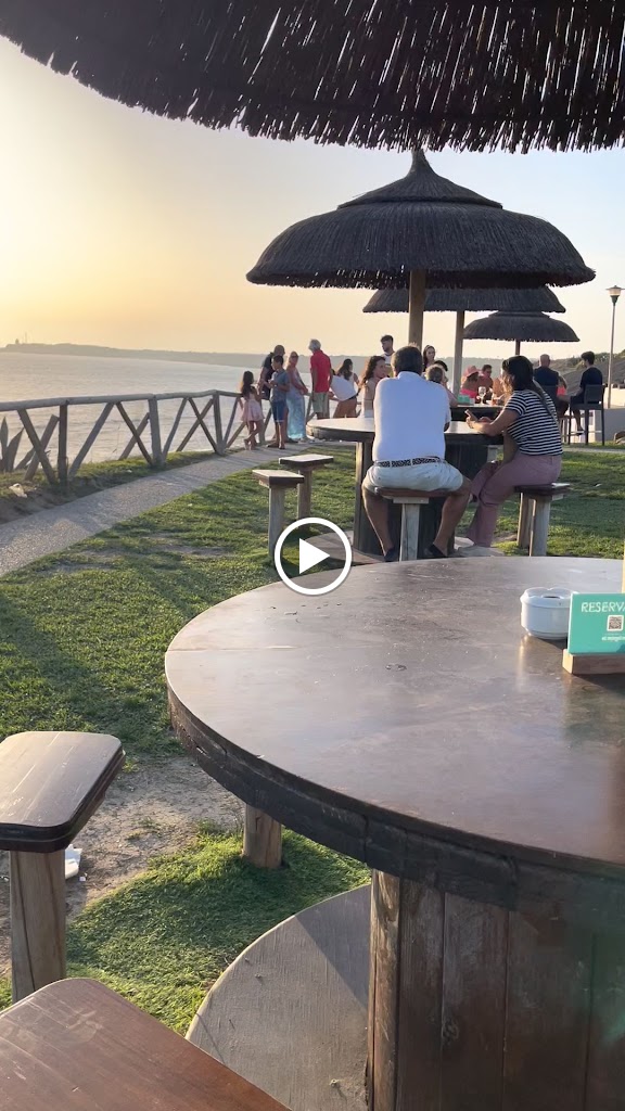 Restaurante El Roqueo — Ambiente