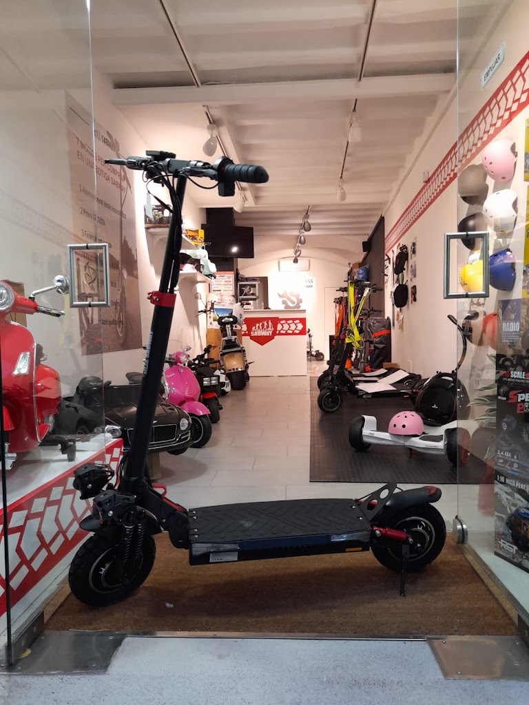 SABWAY Figueres, Patinetes electricos — Interior