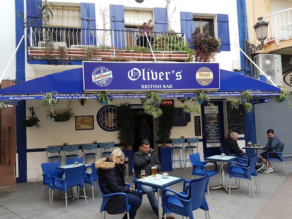 Olivers Bar Old Town — Ambiente