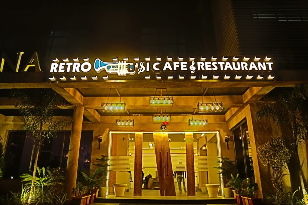 Retro Music Cafe And Restaurant
