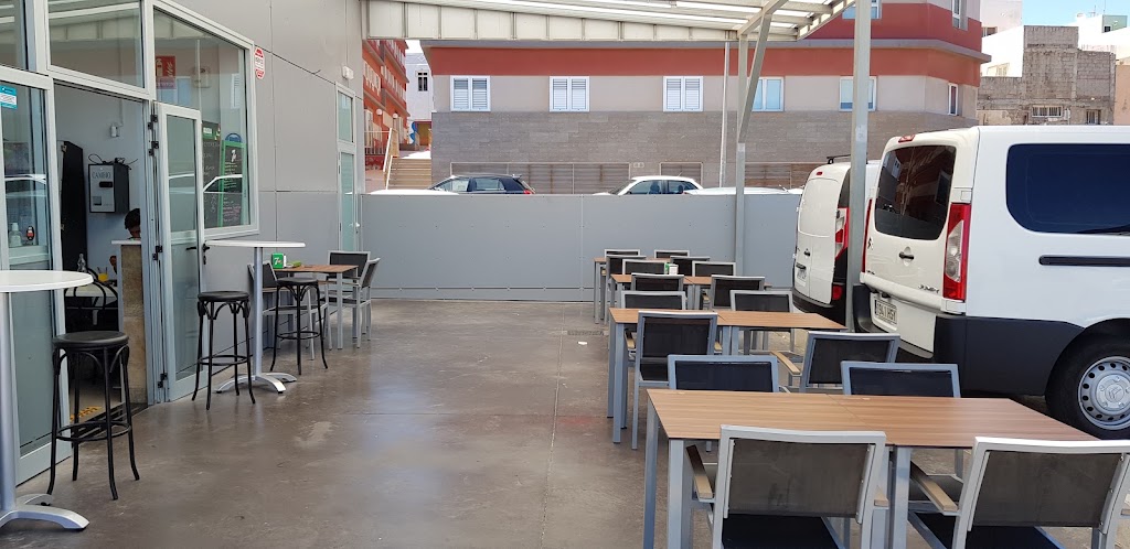 Estacion de Servicio - Oceano Carrizal — Del propietario