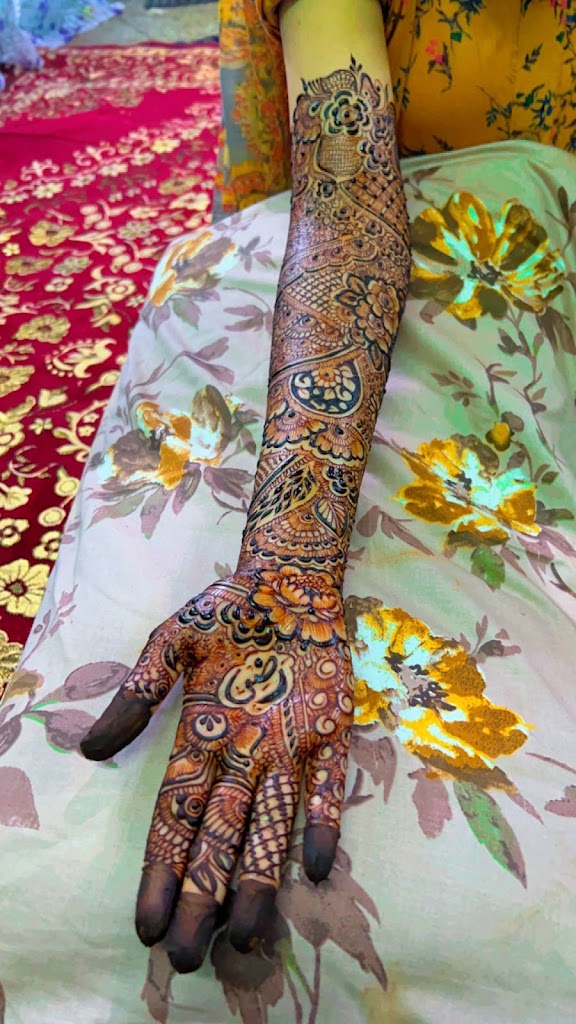 S A S Beauty Salon Makeup Studio