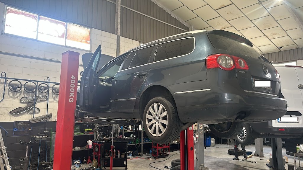 Taller Mecanico con autoservicio OSCAR — Taller