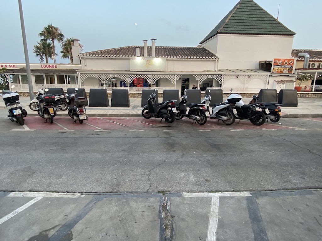 Parking motos — Estacionamiento