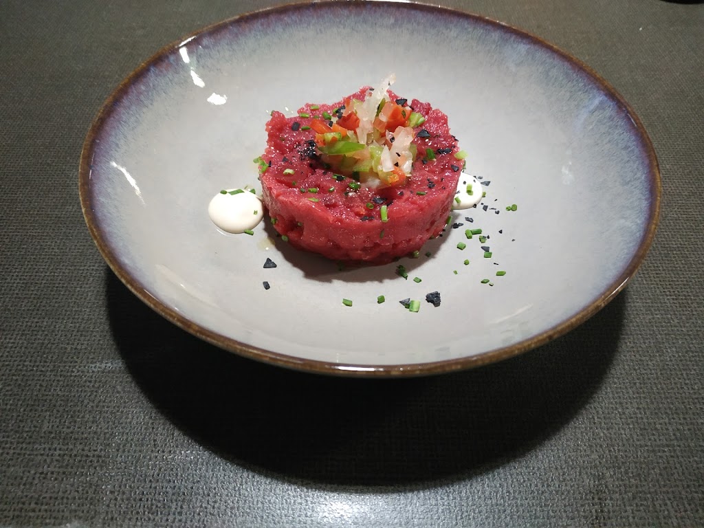 Bar Juani — Comida y bebida