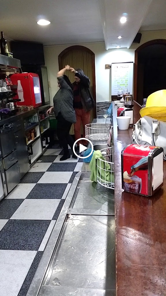 Cafe Bar Hollywood — Videos
