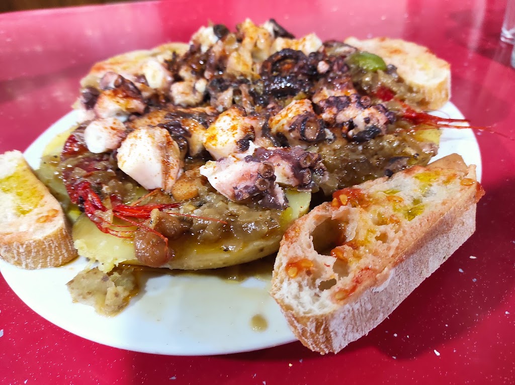 El Gourmet de L' Abellan — Comida y bebida