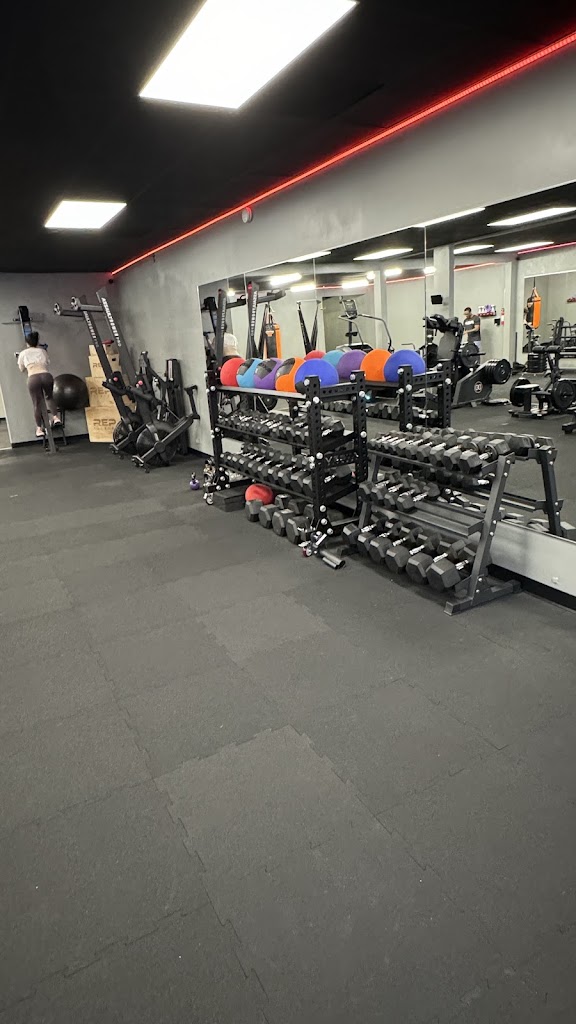  The Block Brentwood inc.