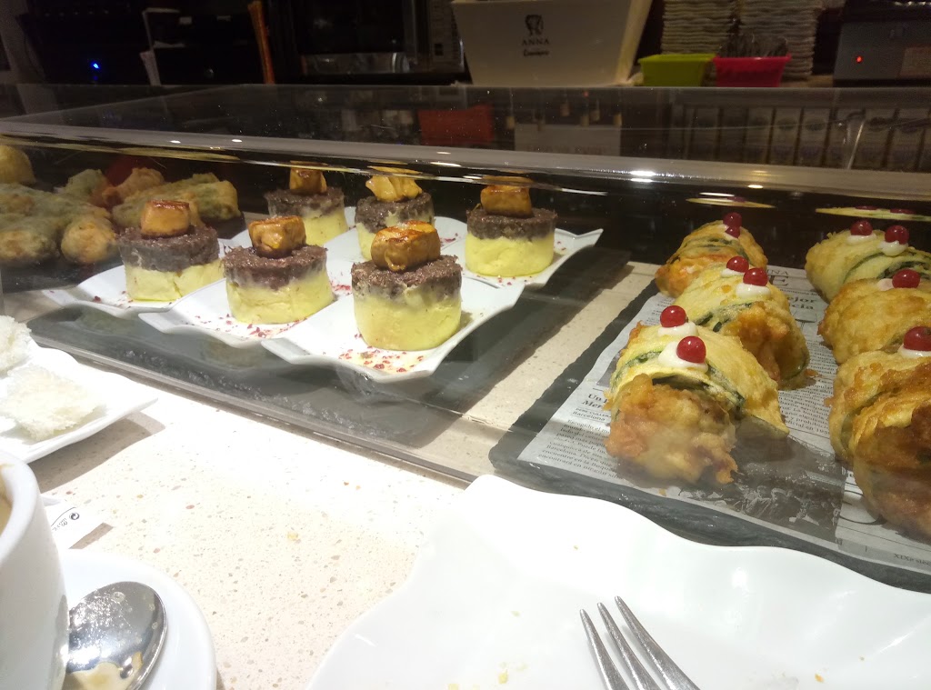 Bar -Txoko- Taberna — Comida y bebida