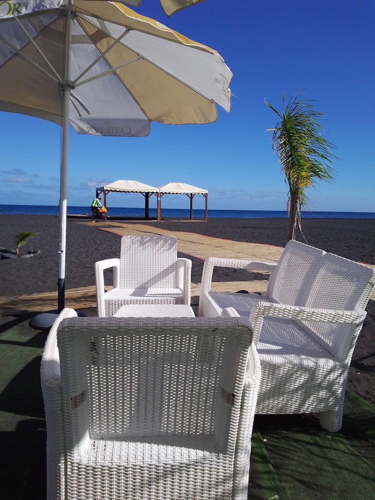 Malecon kiosko — Ambiente