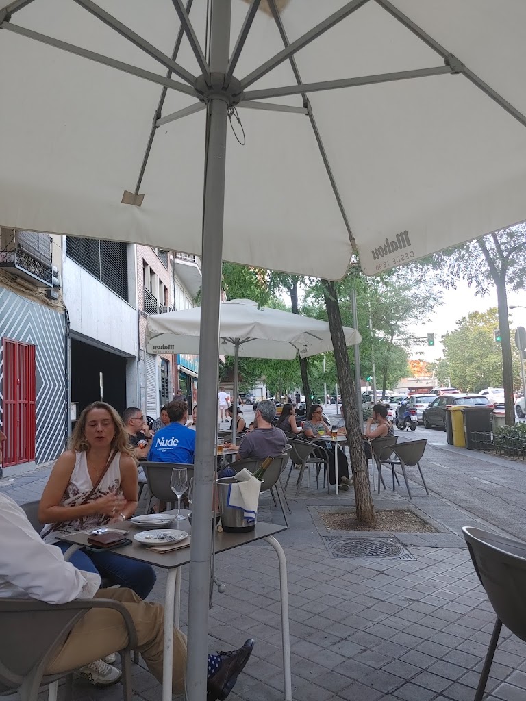 Taberna Alaia — Ambiente