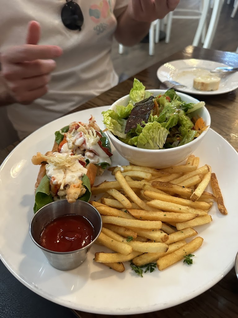 Lobster roll