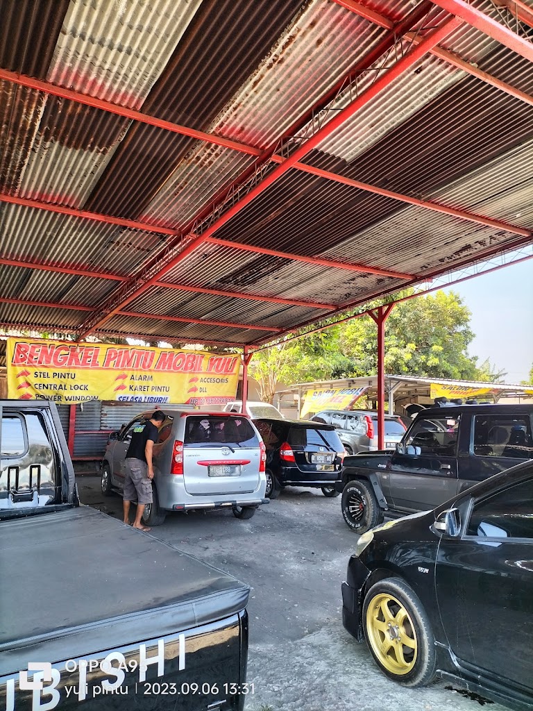 Bengkel pintu mobil YULI