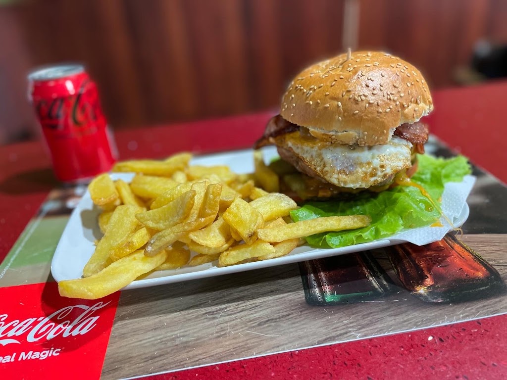 El Rincon del Pepa — Comida y bebida