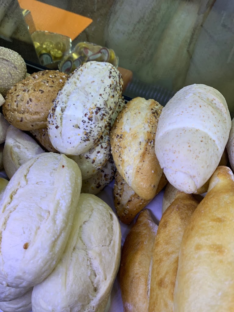 El Meson Bar — Panecillo