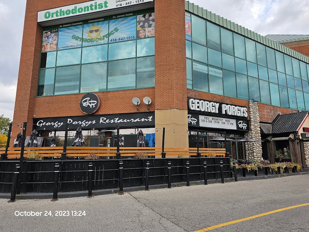 Georgy Porgys Grill & Bar in North York