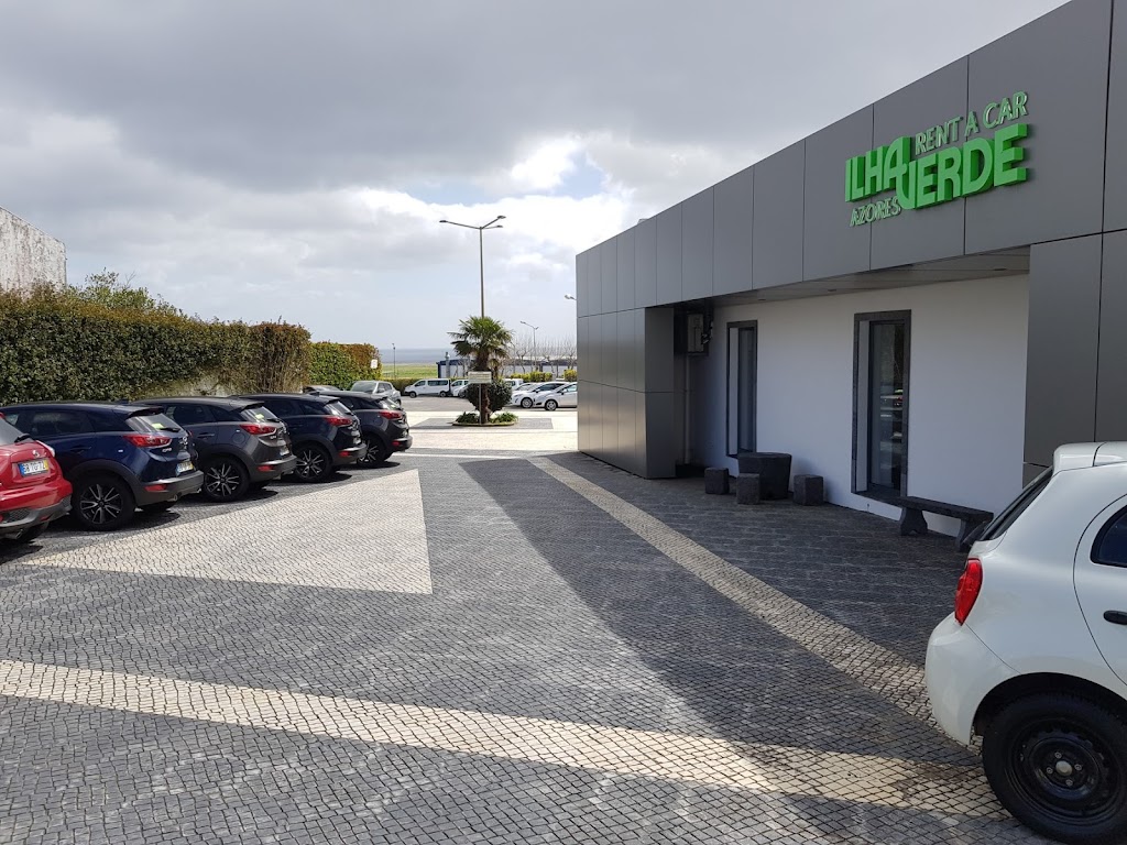 GREEN ISLAND Rent a Car - Park