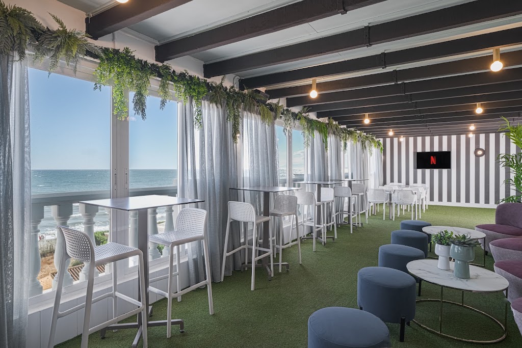 URBAN CHILL OUT SNACK & COPAS — Ambiente
