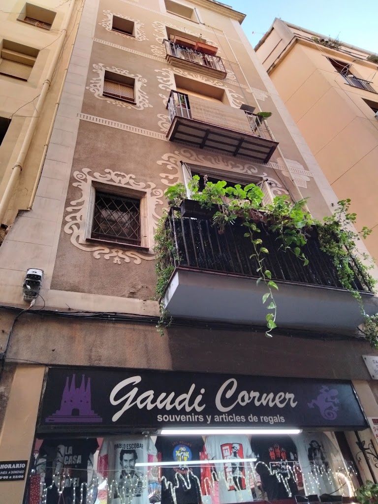 Gaudi Corner