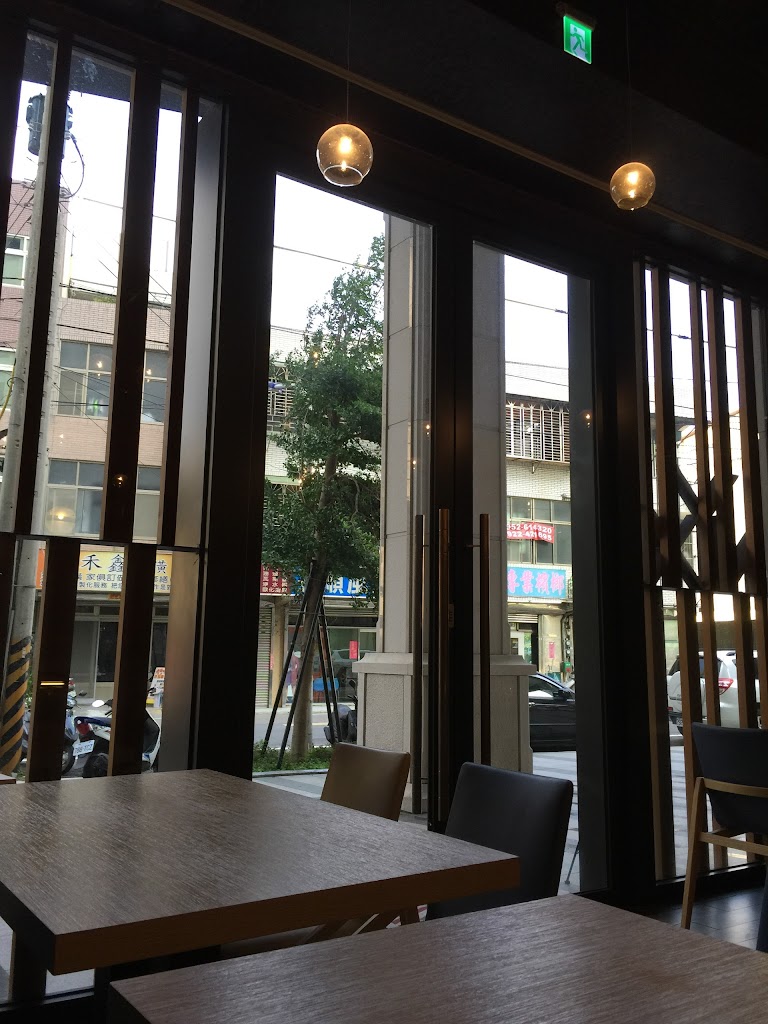 NYX. Trattoria | Bar | Bistro 尼克斯複合式餐酒館 的照片