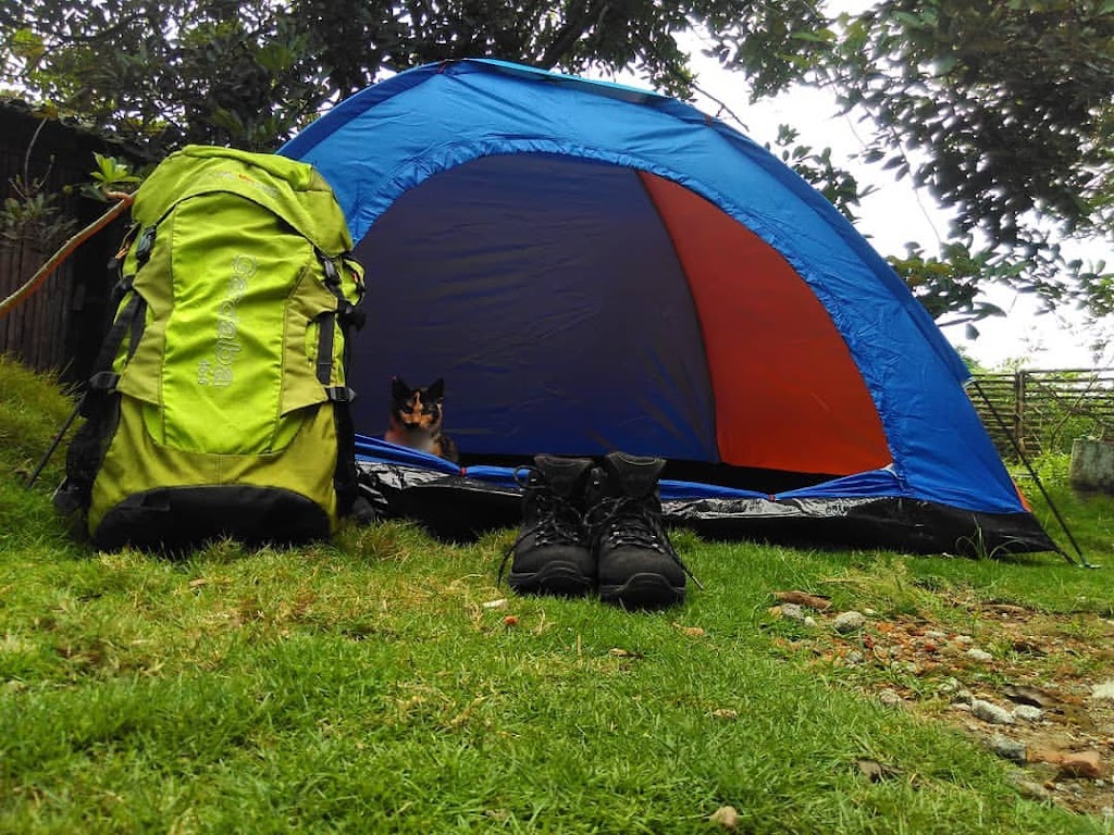 Bams adventure persewaan perlengkapan camping