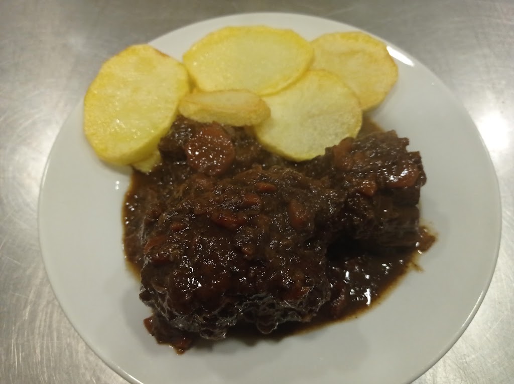 Cafeteria Villarroya — Comida y bebida